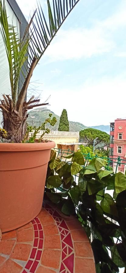 "Sea-See" Studio Taormina Center - Bellissima Vista Mare - Corner Kitchen Extérieur photo